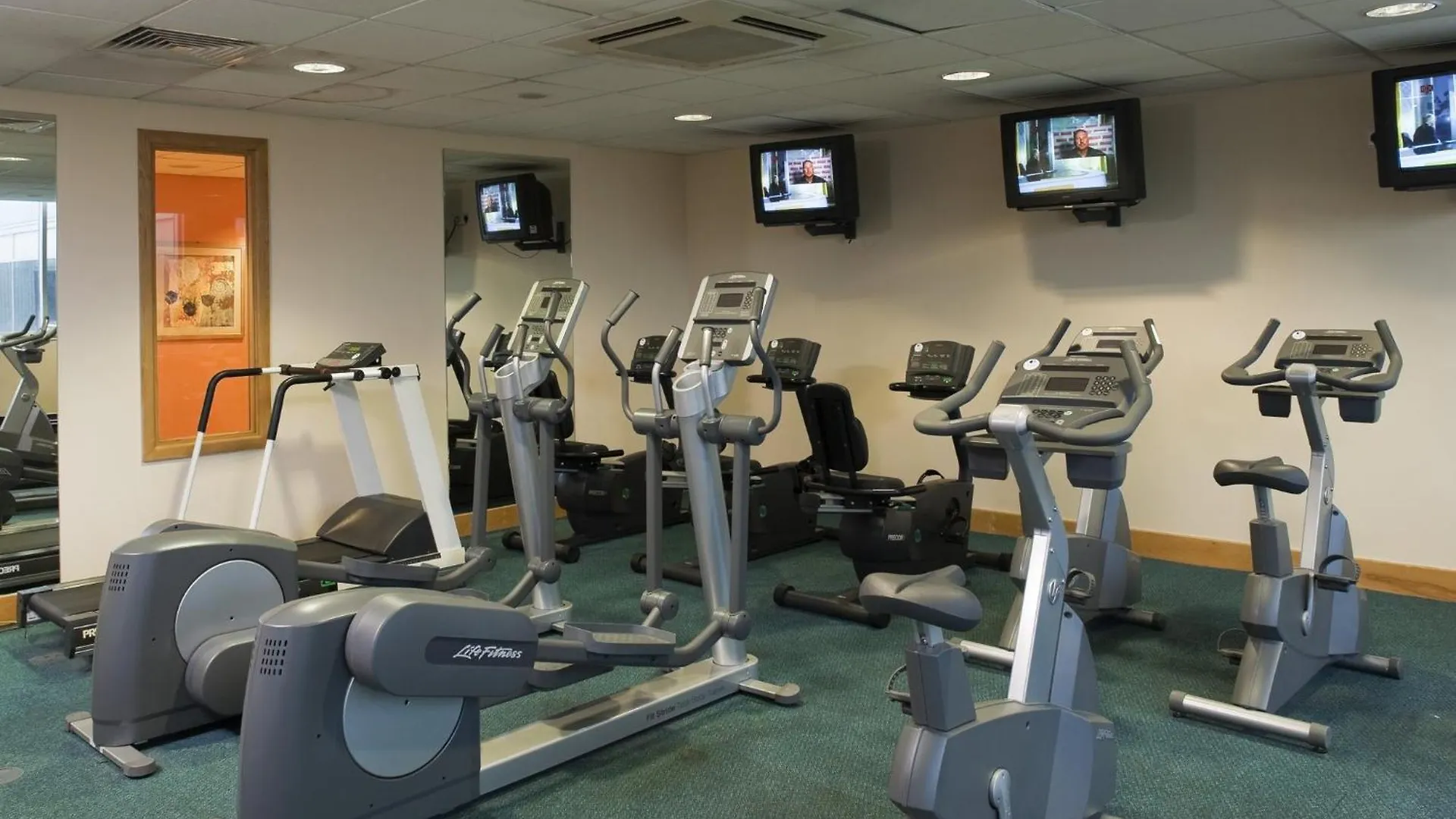 Hotel Holiday Inn Edinburgh Zoo By Ihg