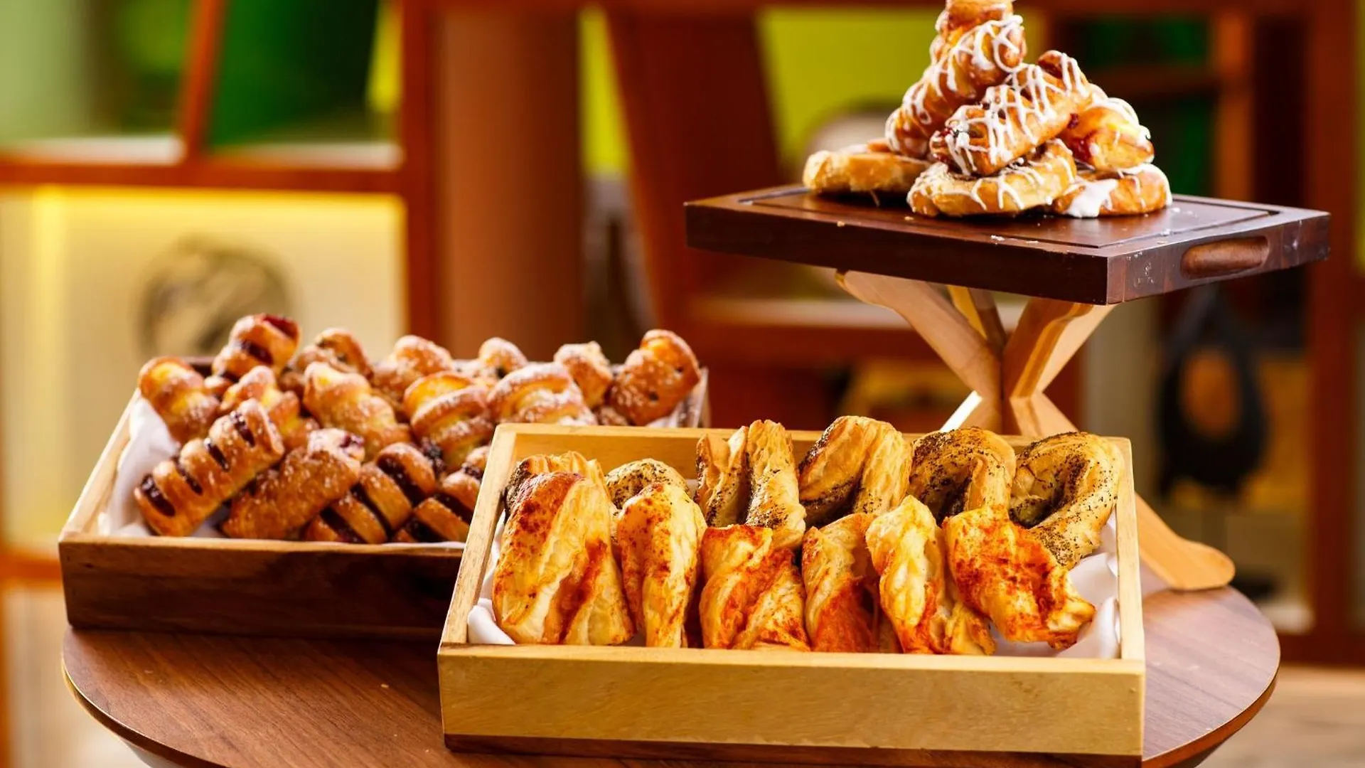 Holiday Inn Edinburgh Zoo By Ihg