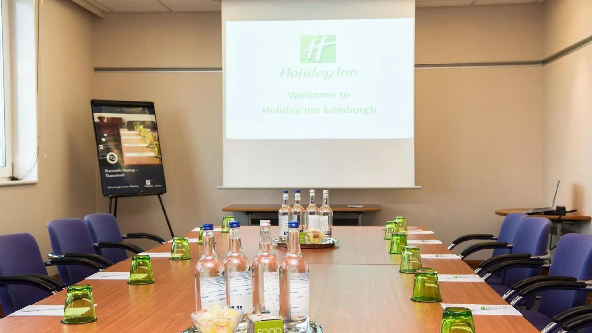 Holiday Inn Edinburgh Zoo By Ihg