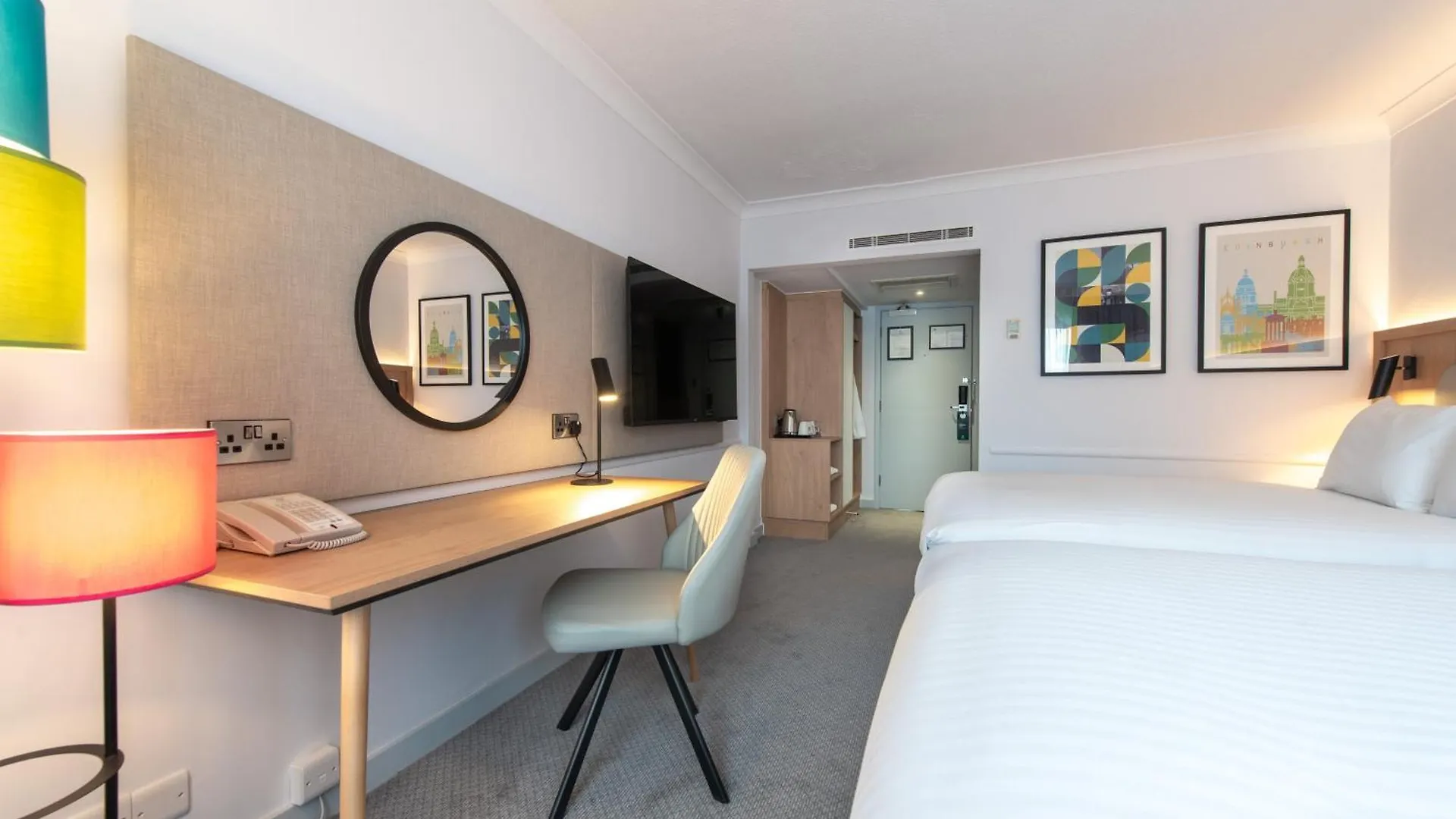 Holiday Inn Edinburgh Zoo By Ihg Hotel