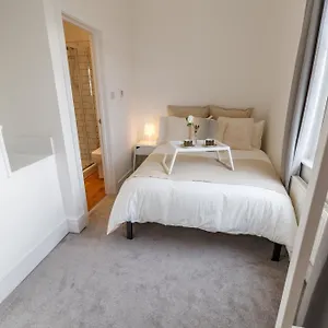  Homestay Sapphire United Kingdom