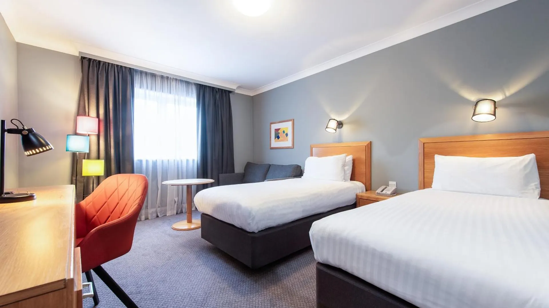 Holiday Inn Edinburgh Zoo By Ihg Hotel
