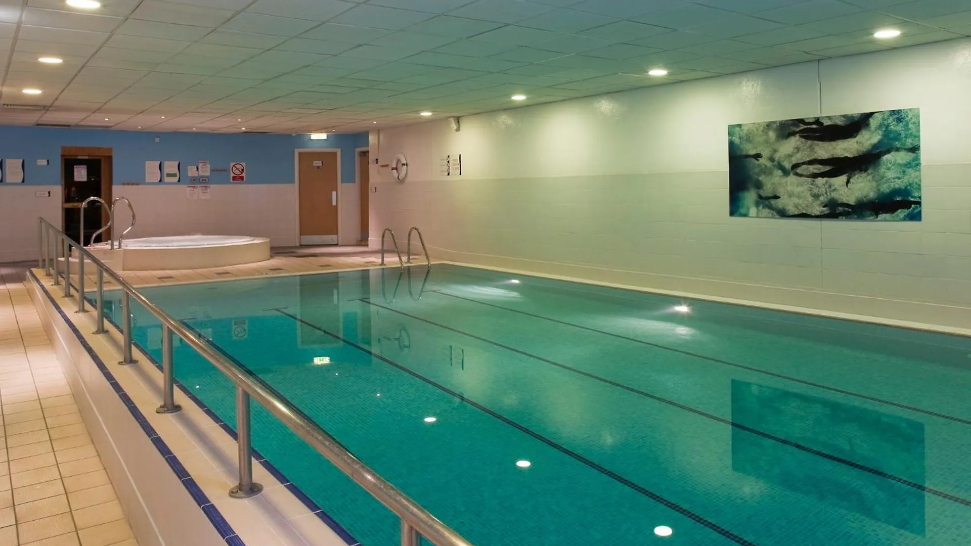 Hotel Holiday Inn Edinburgh Zoo By Ihg