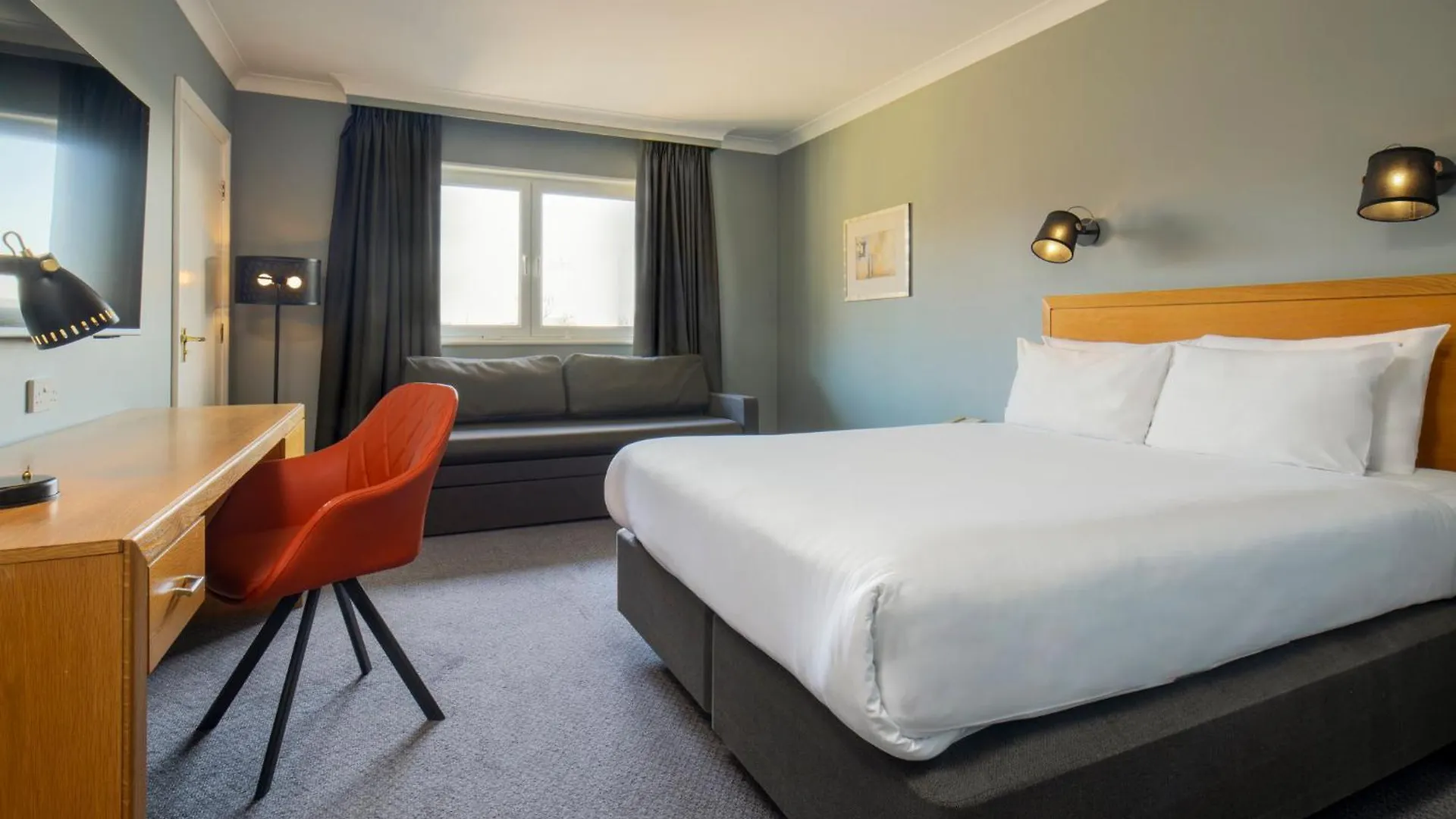 Hotel Holiday Inn Edinburgh Zoo By Ihg