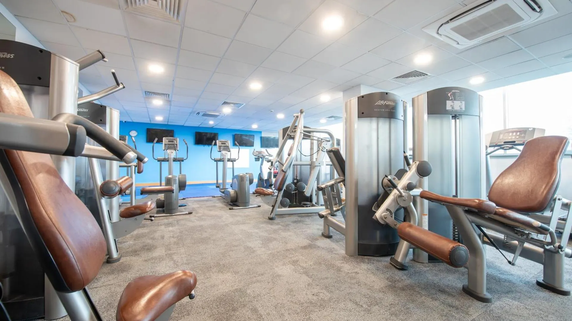 Holiday Inn Edinburgh Zoo By Ihg Hotel