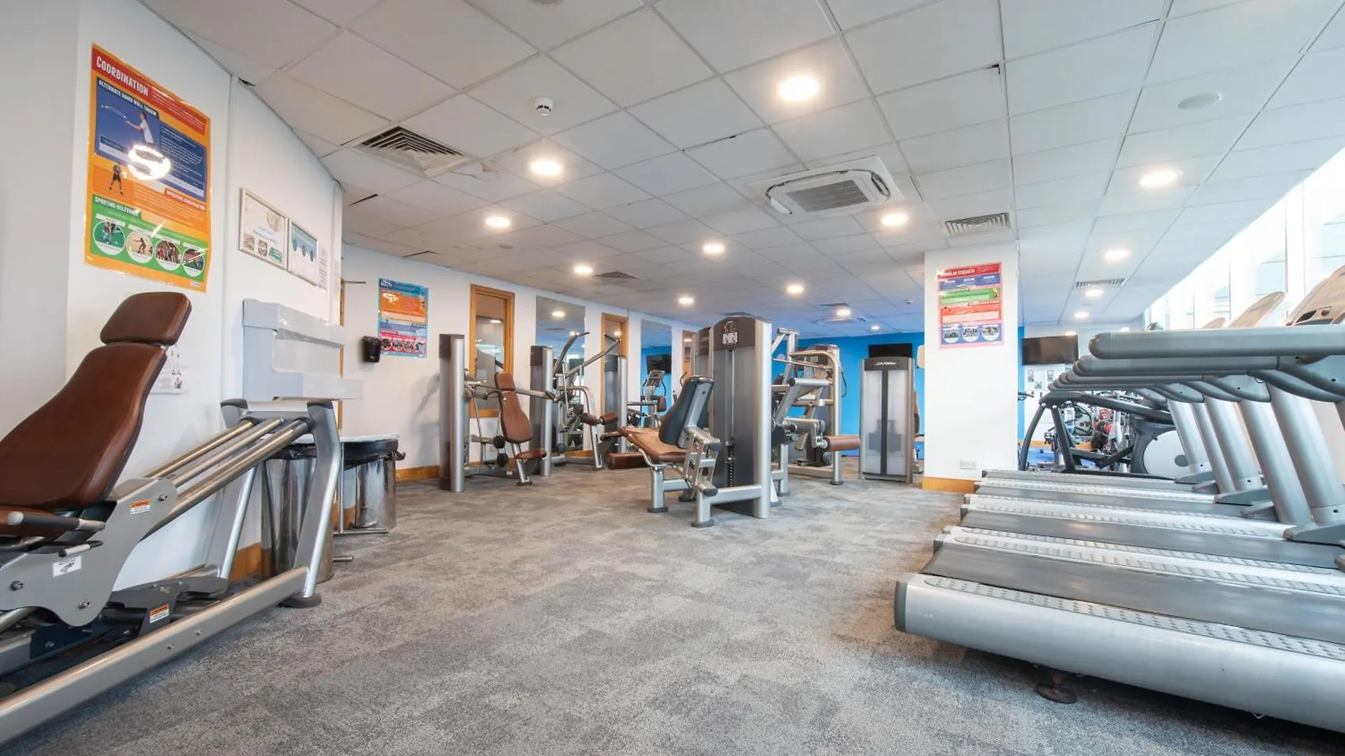 Holiday Inn Edinburgh Zoo By Ihg Hotel